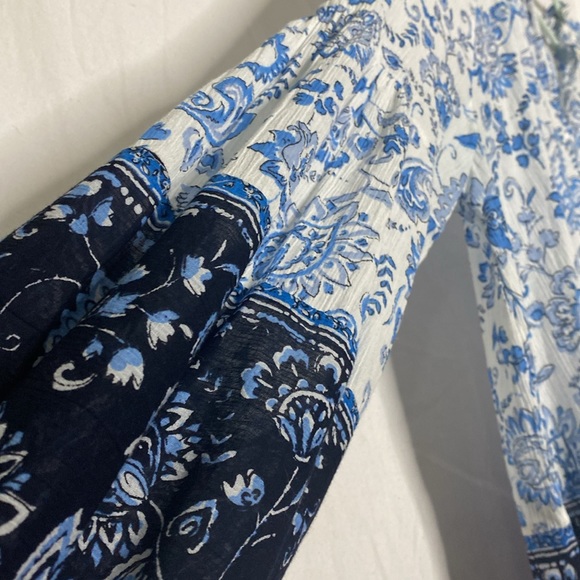 LOFT Peasant Top Women’s SP Flowing Soft & Cool EUC Blue & White Floral Bordered - Picture 7 of 9